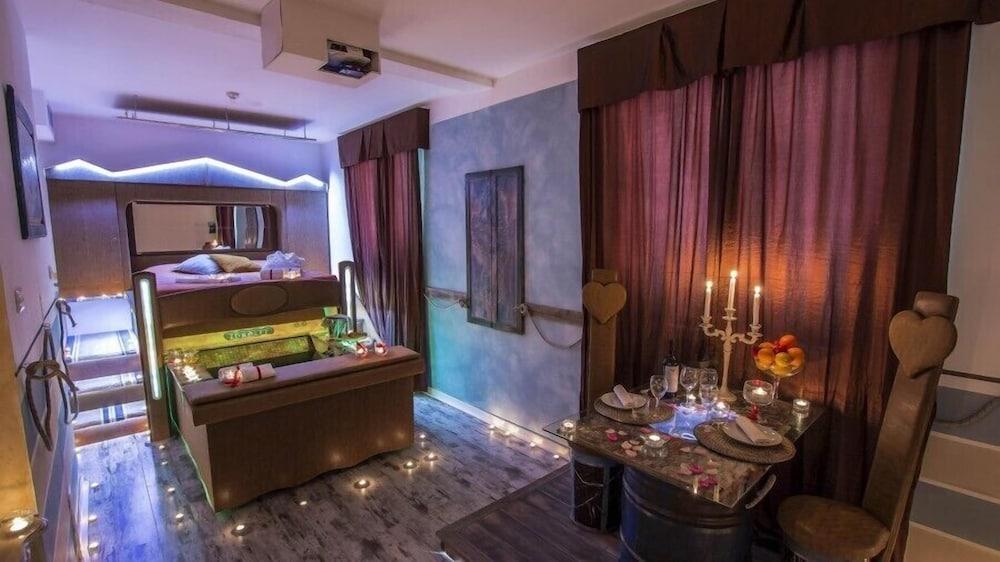 מגדל אגם פוצ'יני Hotel Butterfly מראה חיצוני תמונה