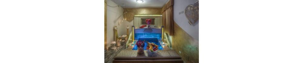 מגדל אגם פוצ'יני Hotel Butterfly מראה חיצוני תמונה