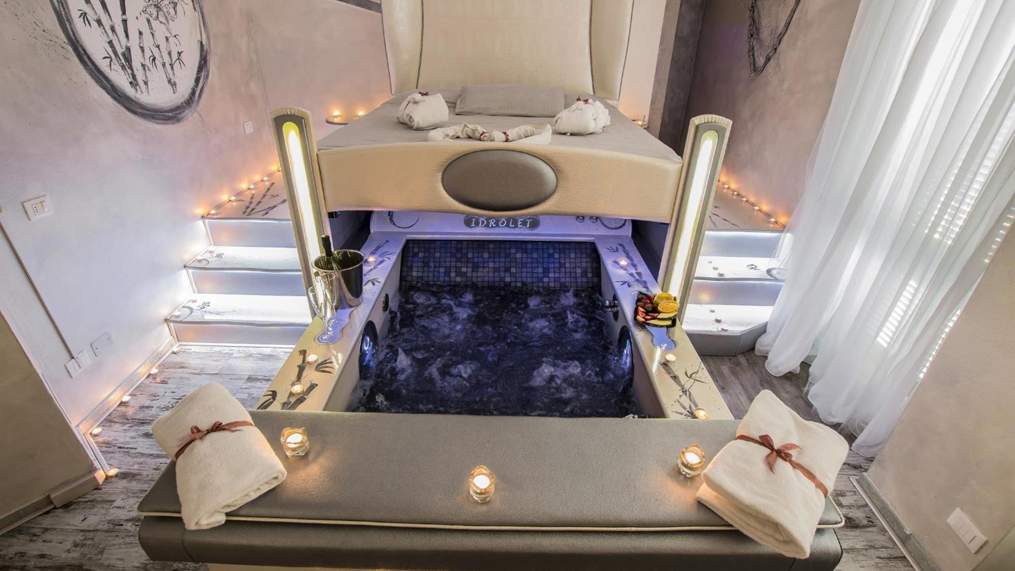 מגדל אגם פוצ'יני Hotel Butterfly מראה חיצוני תמונה